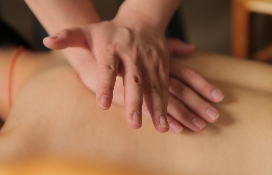 massage en profondeur pratique kinésiologie